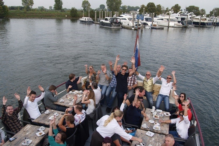 Feestje op de Maas